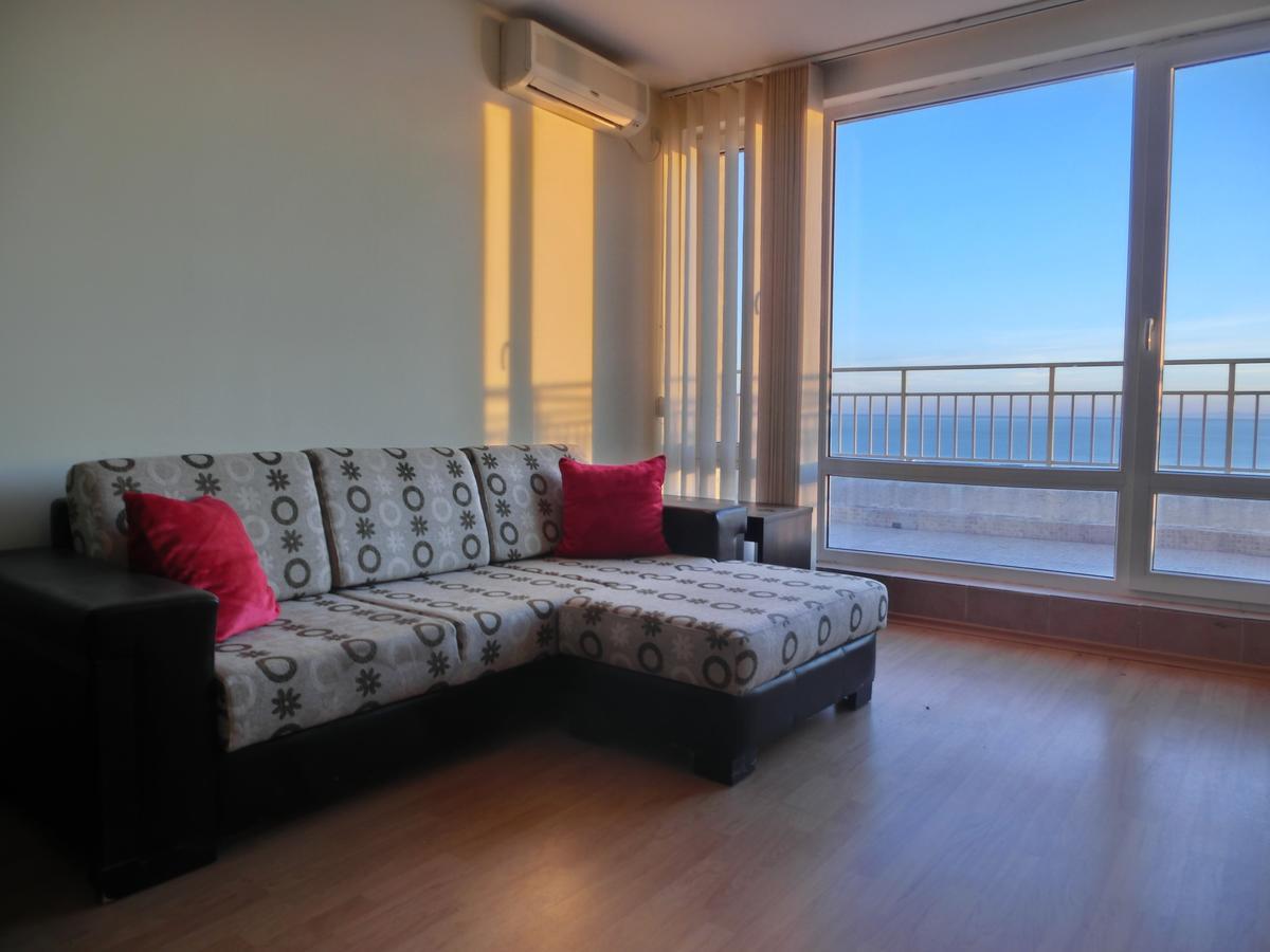 2 Bedroom Imperial Apartment With Panoramic Sea Views, Sveti Vlas Esterno foto